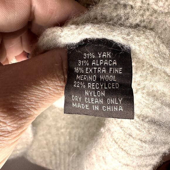 Nicholas K Lahan Sweater Everest Zip Size S Yak, Alpaca, Merino Wool Thumbhole - Picture 10 of 11